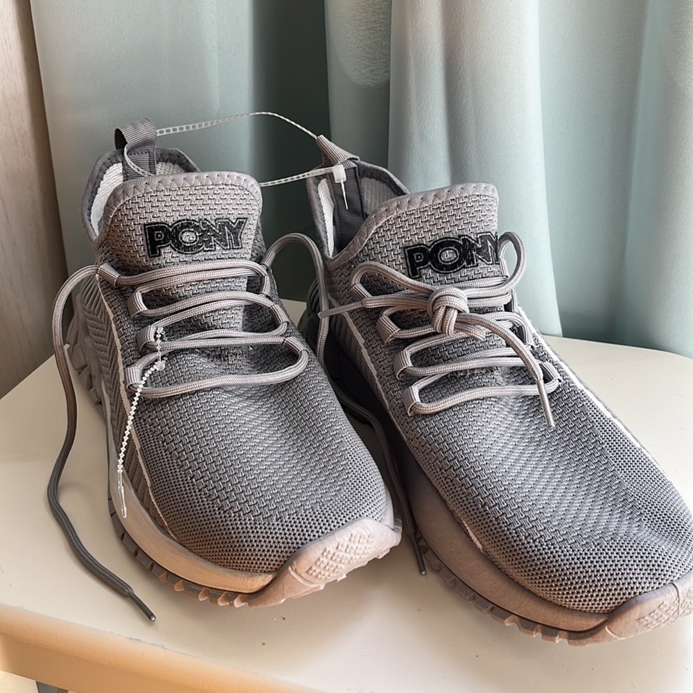 Men’s PONY Rocky Athletic Shoes (Size 11) - NWOT